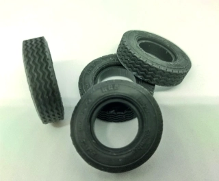Pneumatiky pro Hanomag SS100 (5ks)